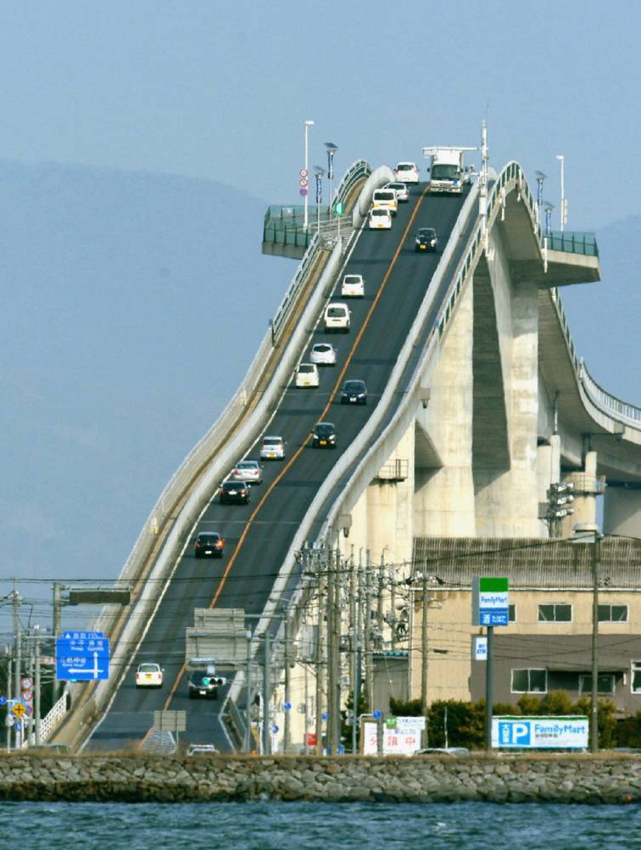Мост Есима Охаси в Японии